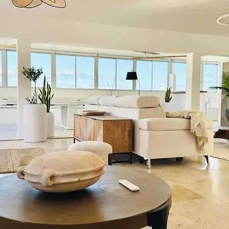 De Luxe, 360m2, 4 Chambres, Vue Mer, Piscine Privée Et Chauffée Puerto de la Cruz (Tenerife)