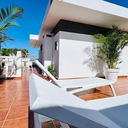 Villa De Luxe, 360m2, 4 Chambres, Vue Mer, Piscine Privée Et Chauffée *